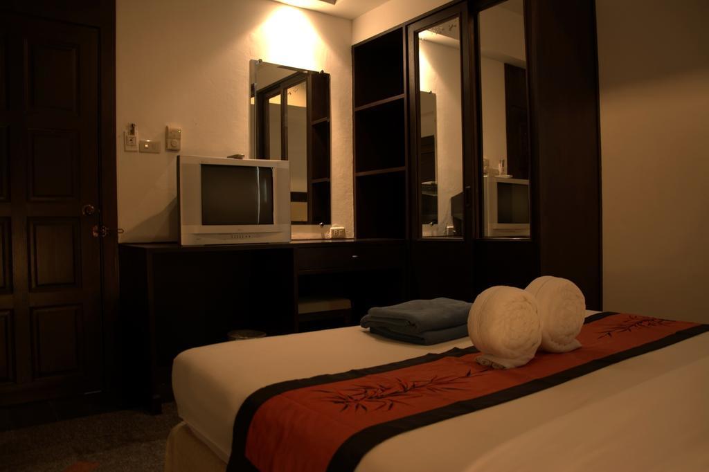 Washington Residence Phuket Oda fotoğraf